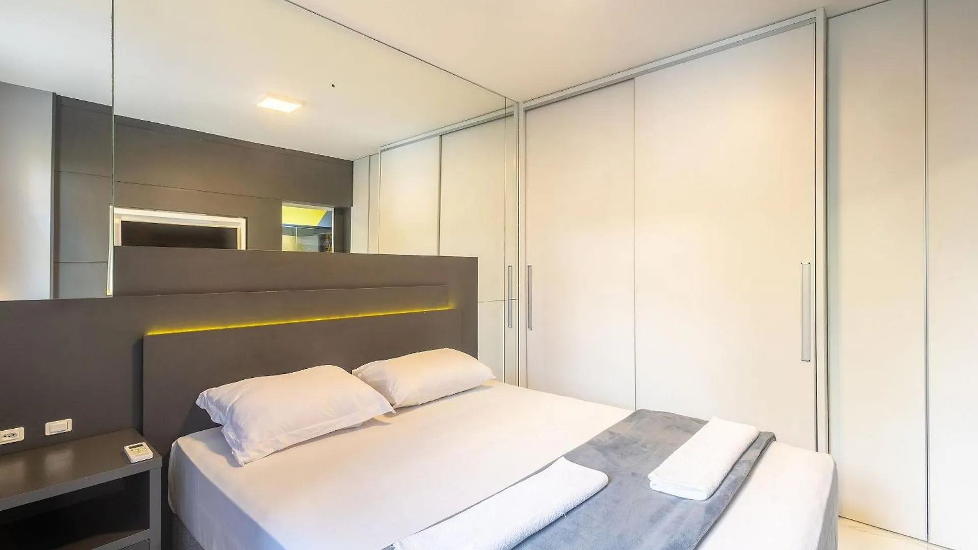 Conforto E Estilo No Itacorubi, Em Floripa Apc0207 Florianópolis Βραζιλία